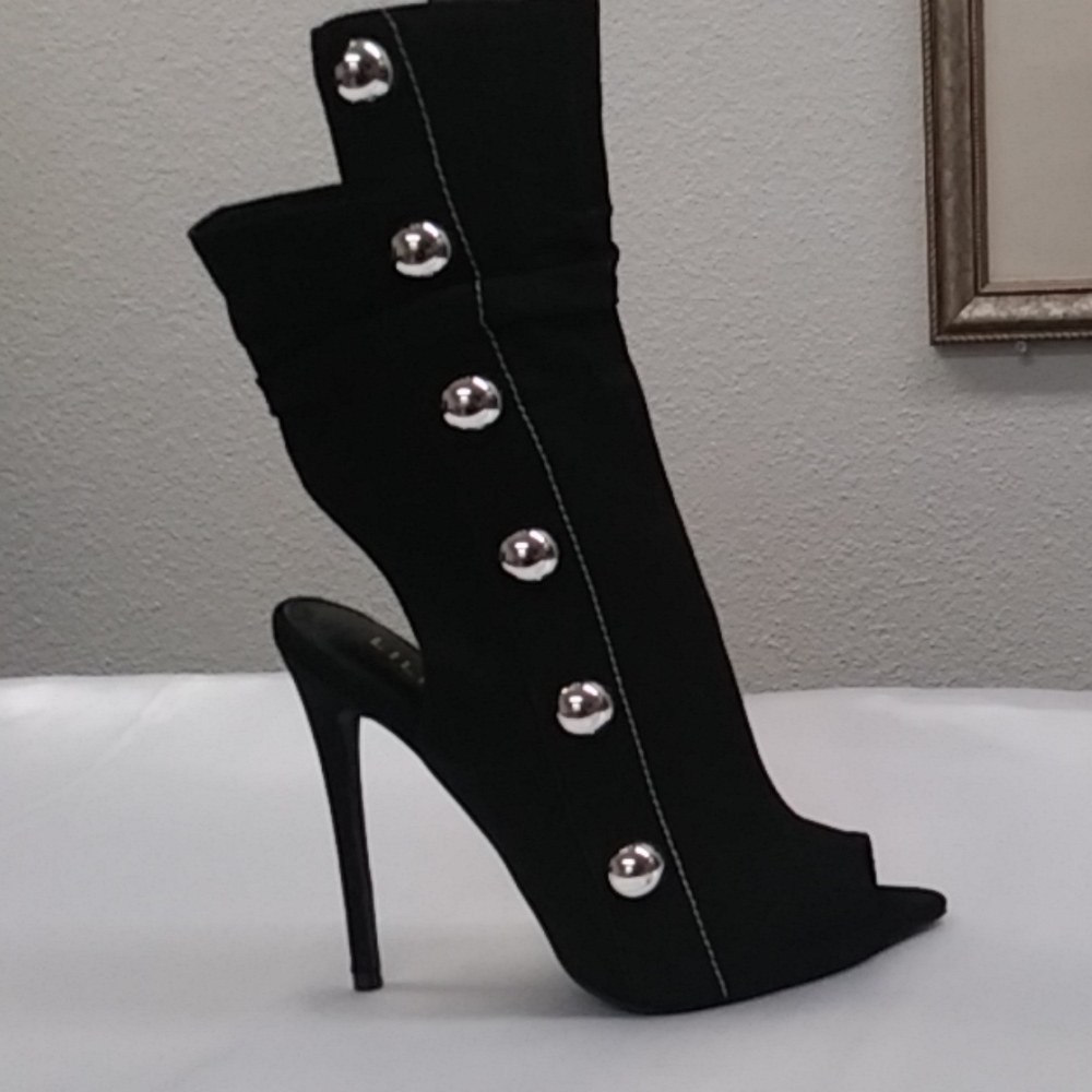 High Heel Bootie Shoes - Picture 3 of 5